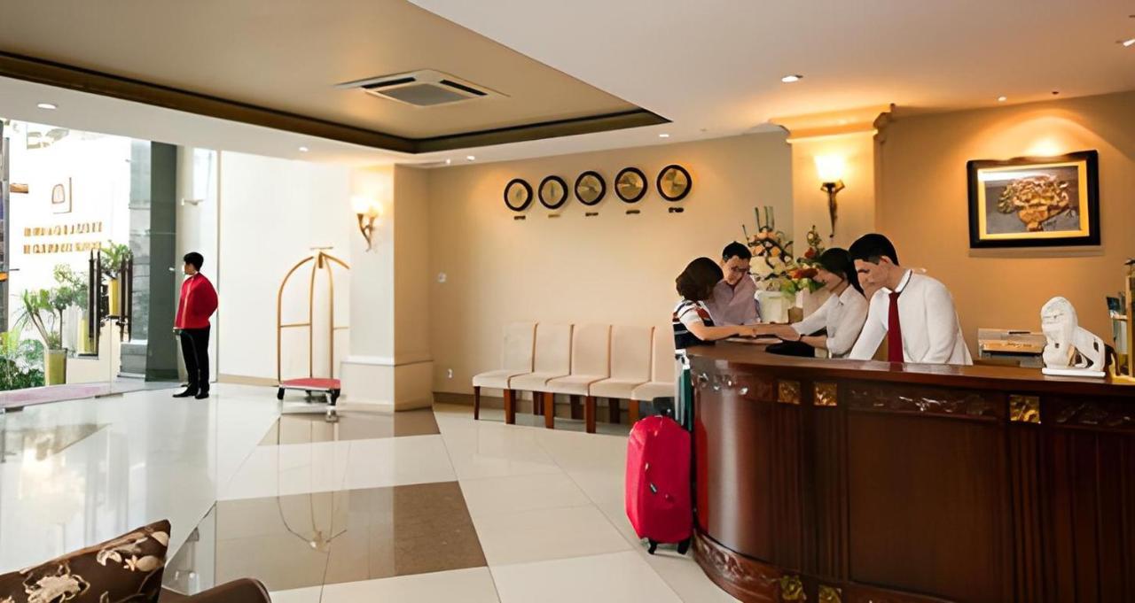 White Lion Hotel Ho Chi Minh City Exterior photo