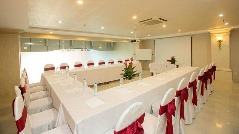 White Lion Hotel Ho Chi Minh City Exterior photo