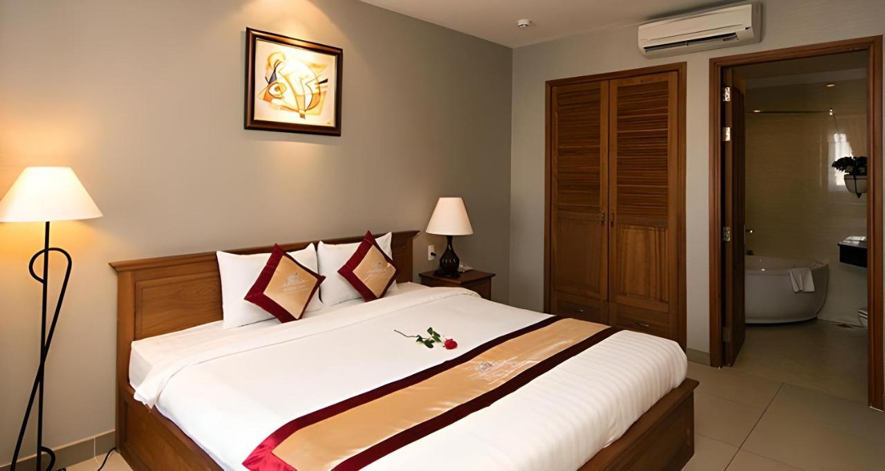 White Lion Hotel Ho Chi Minh City Exterior photo