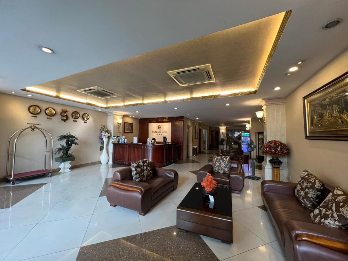White Lion Hotel Ho Chi Minh City Exterior photo